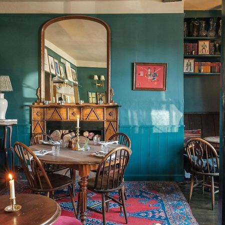 Отель The Grosvenor Arms Hindon Экстерьер фото